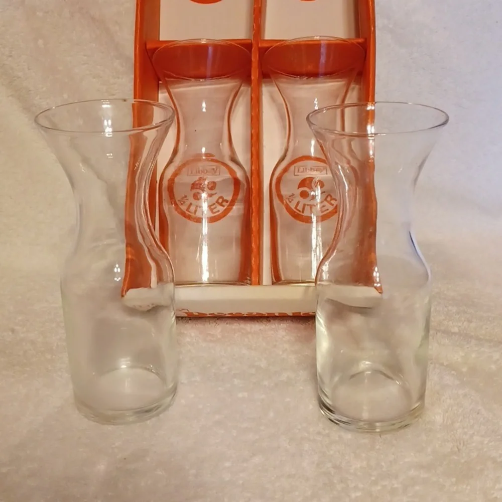 Libbey decanter set Carafe 1/4 liter each set of 4